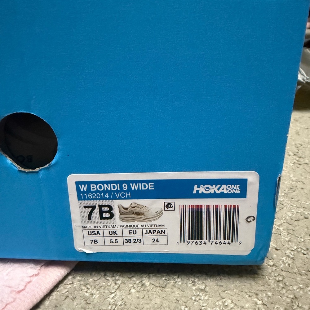 Hoka Women's Cream and Gold Bondi 9 Athletic Shoes - Picture 8 of 9